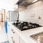 Apartament Bilocale Grecale Family