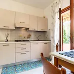 Apartament Bilocale Grecale Family *