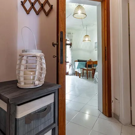 Апартаменты Bilocale Grecale Family