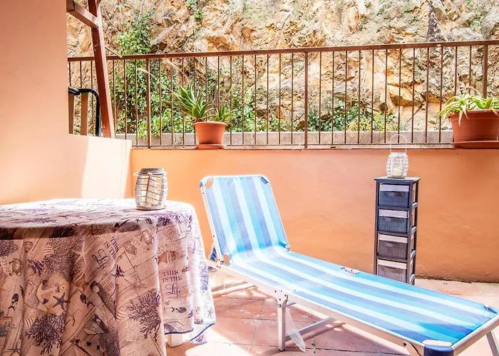 Апартаменты Bilocale Grecale Family *